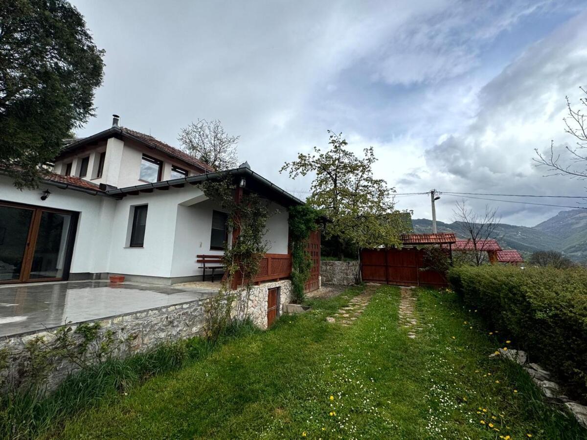 Nahorevo Getaway - Fairytale On The Hill * Sarajevo